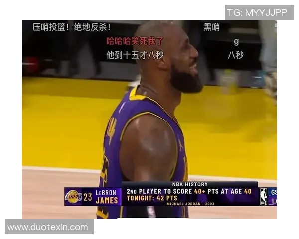 湖人队再战勇士队，詹姆斯轻松砍下25+8